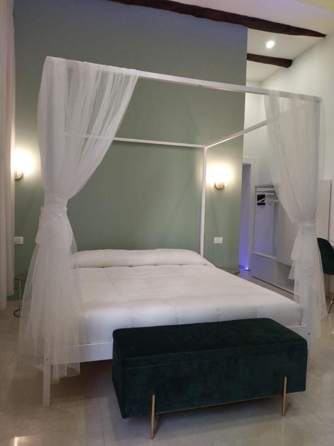 Couette-café Relais Torre Gloria *